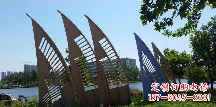 广西不锈钢公园的船帆雕塑