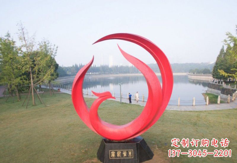 广西凤凰雕塑——点缀不锈钢公园的美丽风景
