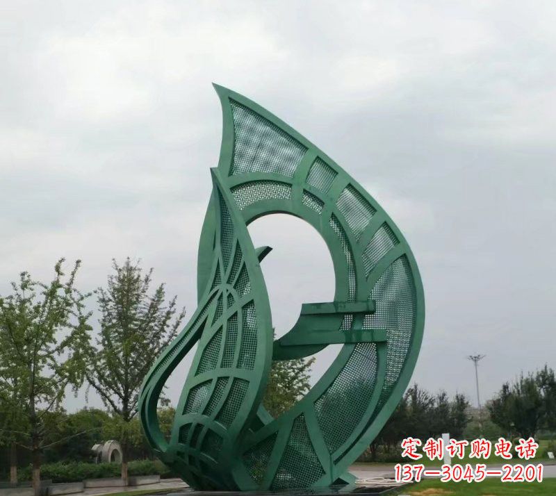 广西不锈钢大型镂空树叶雕塑精美绝伦