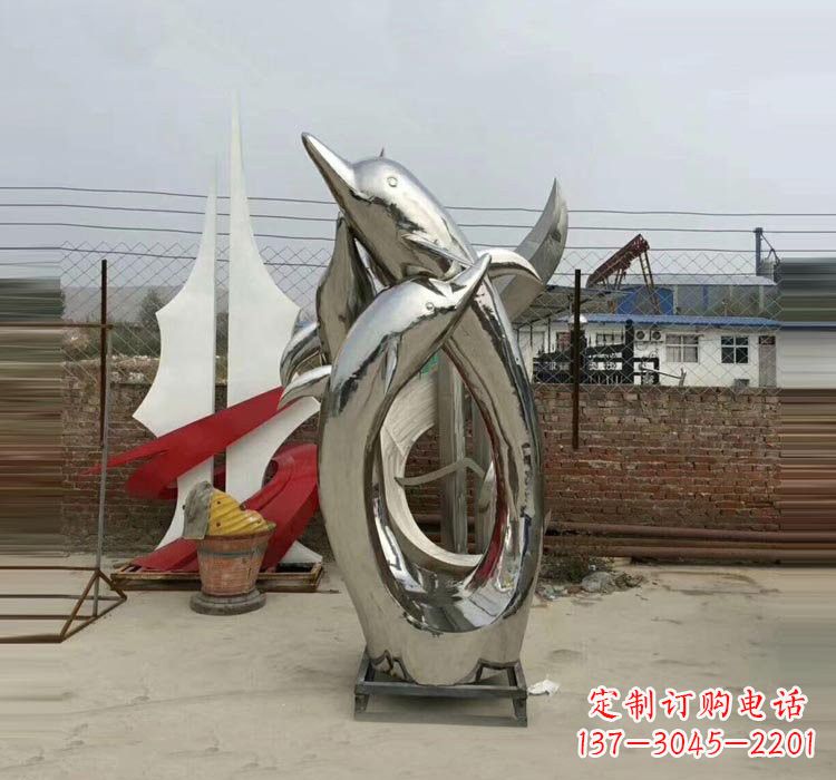 广西不锈钢海豚雕塑——象征着动物自由的象征