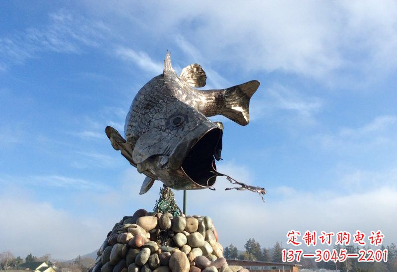 广西不锈钢鲤鱼雕塑