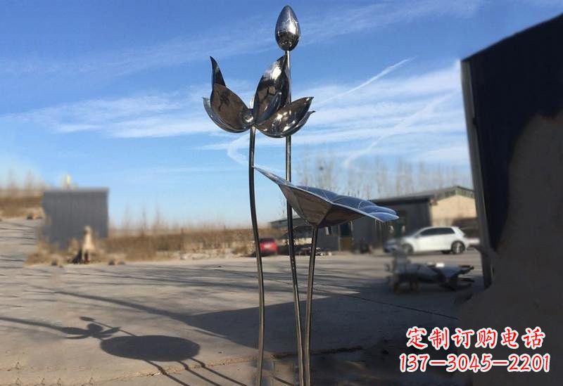 广西不锈钢荷花雕塑精美的艺术瑰宝