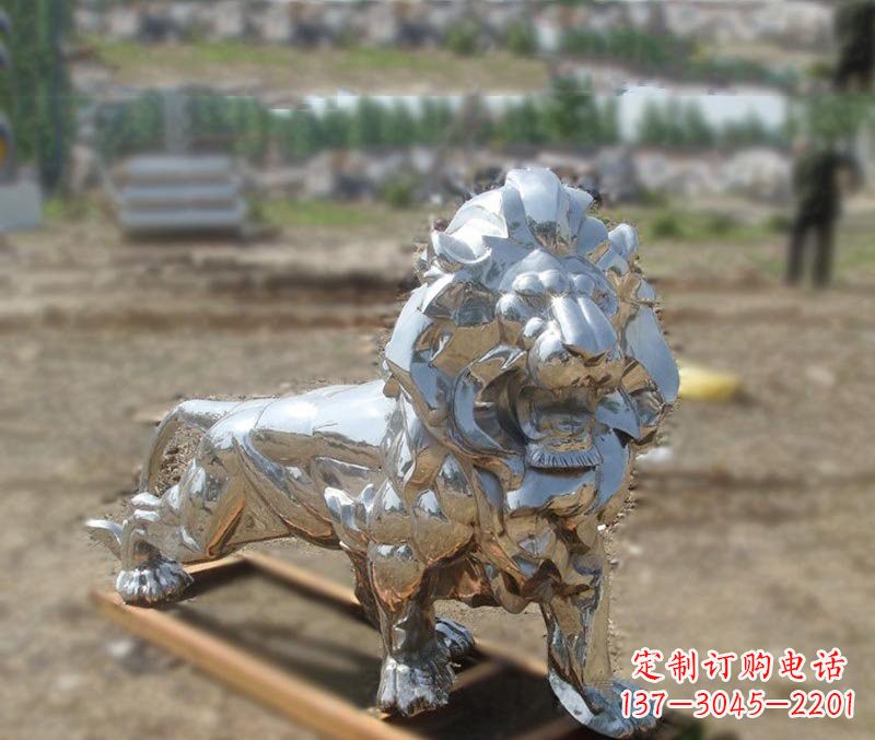 广西不锈钢雕刻的狮子