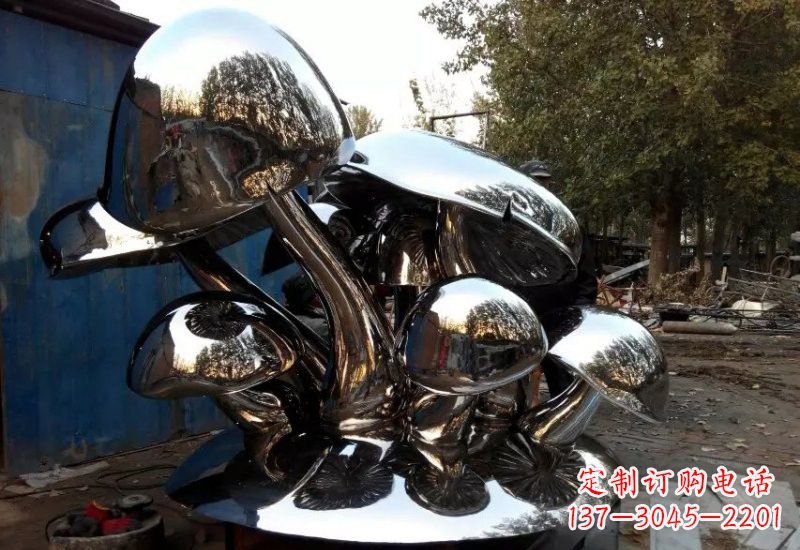 广西不锈钢公园蘑菇雕塑