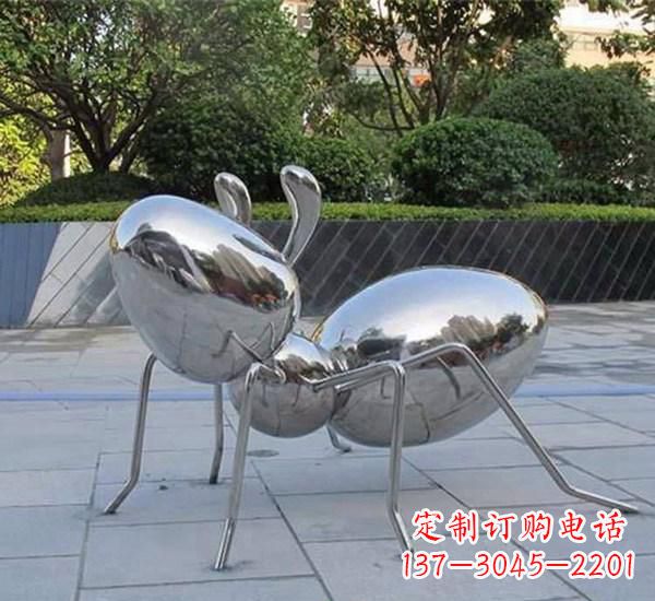 广西不锈钢蚂蚁雕塑一座镜面公园的精美装点
