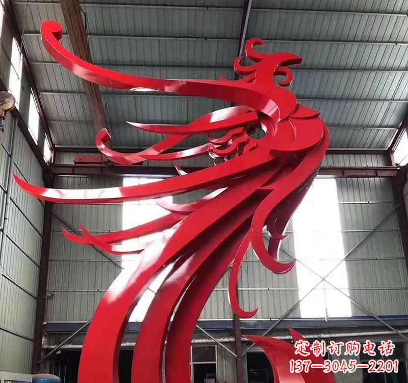 广西不锈钢凤凰雕塑高雅而精致
