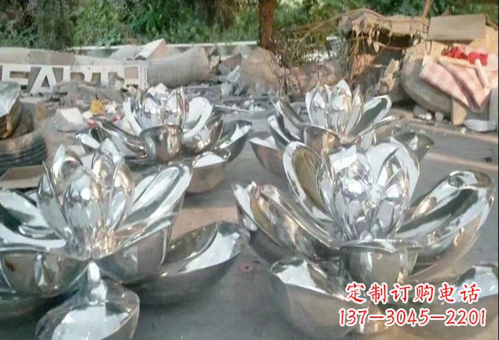 广西不锈钢莲花雕塑一件象征着美丽与自由的作品