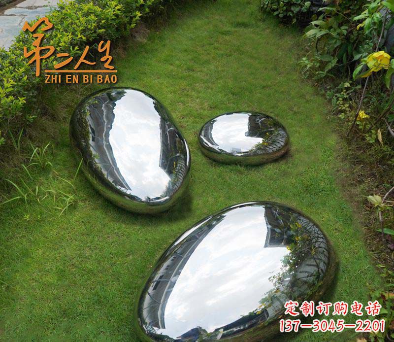 广西不锈钢公园的水滴雕塑构筑流动的美