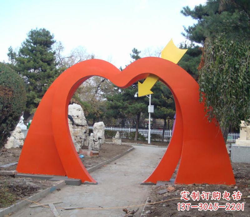 广西不锈钢拱门雕塑给空间增添灵动之美