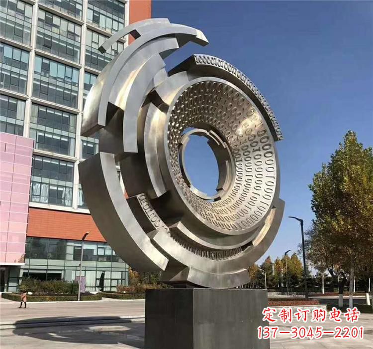 广西不锈钢齿轮雕塑流动的美丽