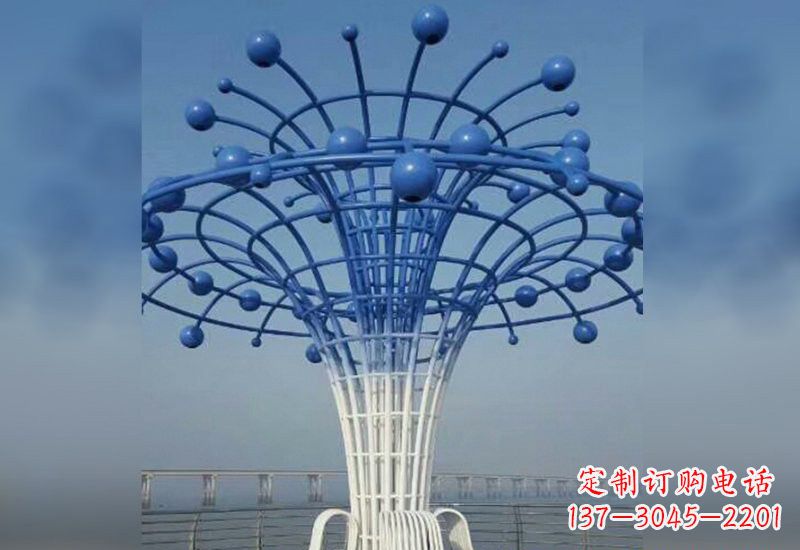 广西不锈钢广场上的喷泉雕塑