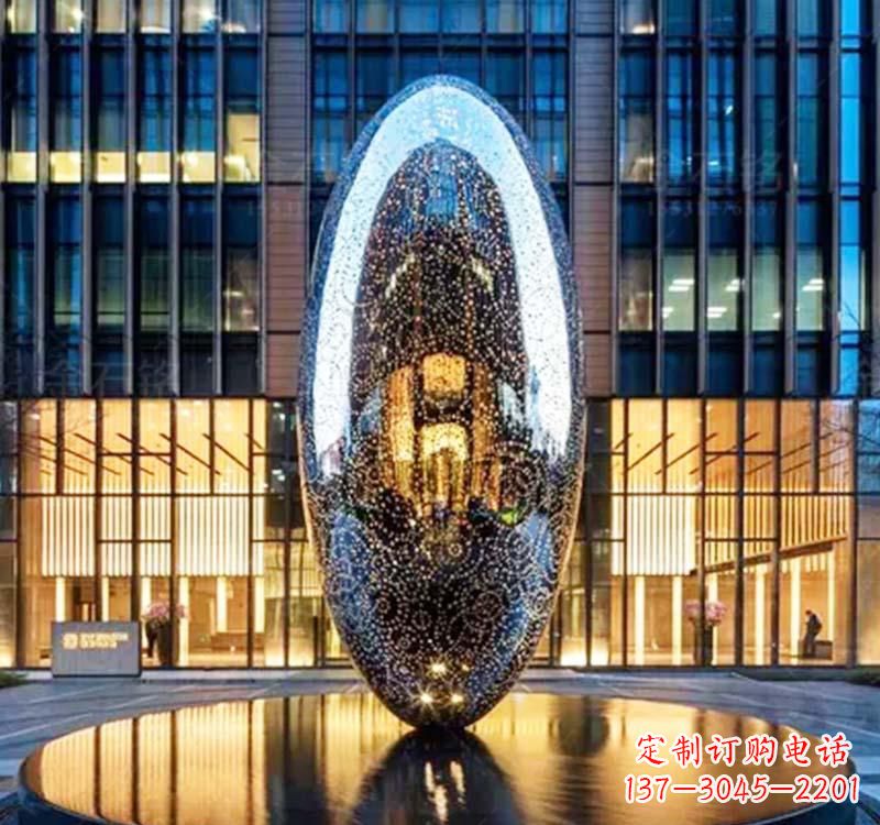 广西不锈钢圆环雕塑抽象艺术的完美诠释