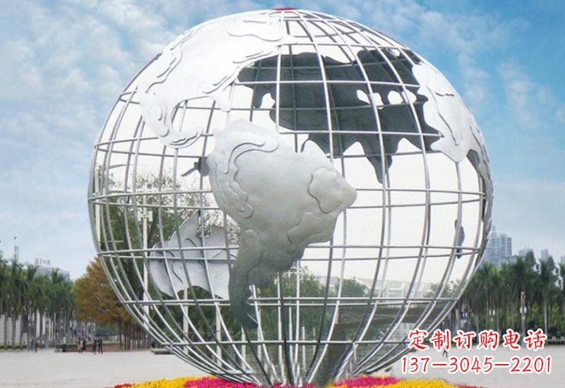 广西不锈钢地球雕塑象征着和平与友谊