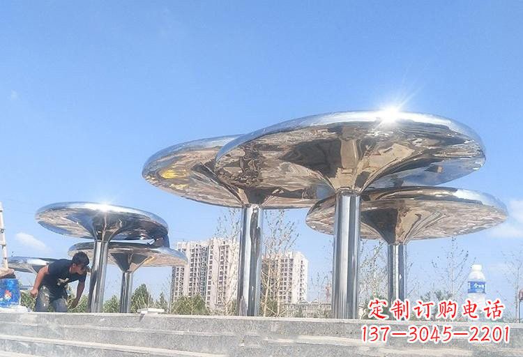 广西不锈钢广场凉亭雕塑——精美雕塑点缀美丽环境