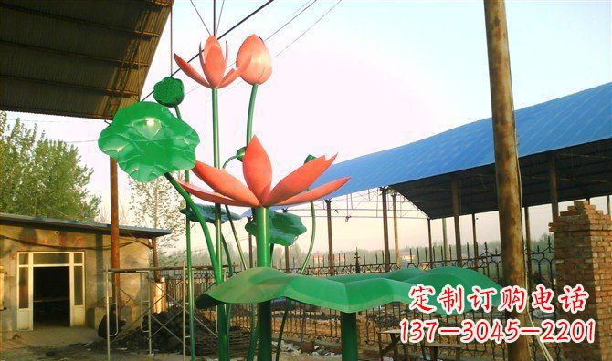 广西不锈钢荷叶雕塑精美而优雅