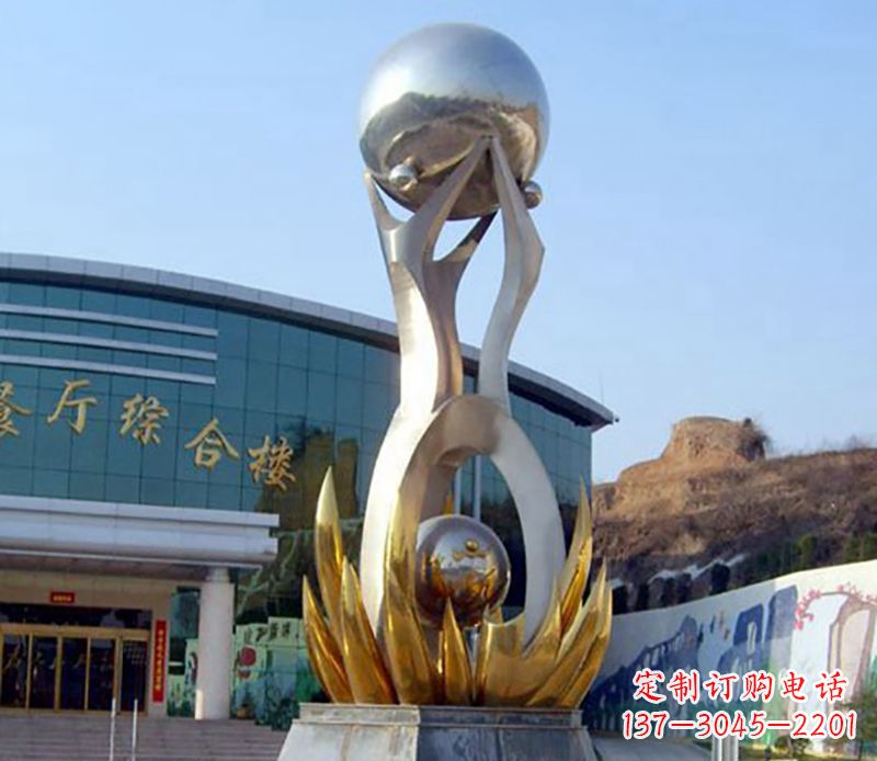 广西不锈钢荷叶托球雕塑艺术之美