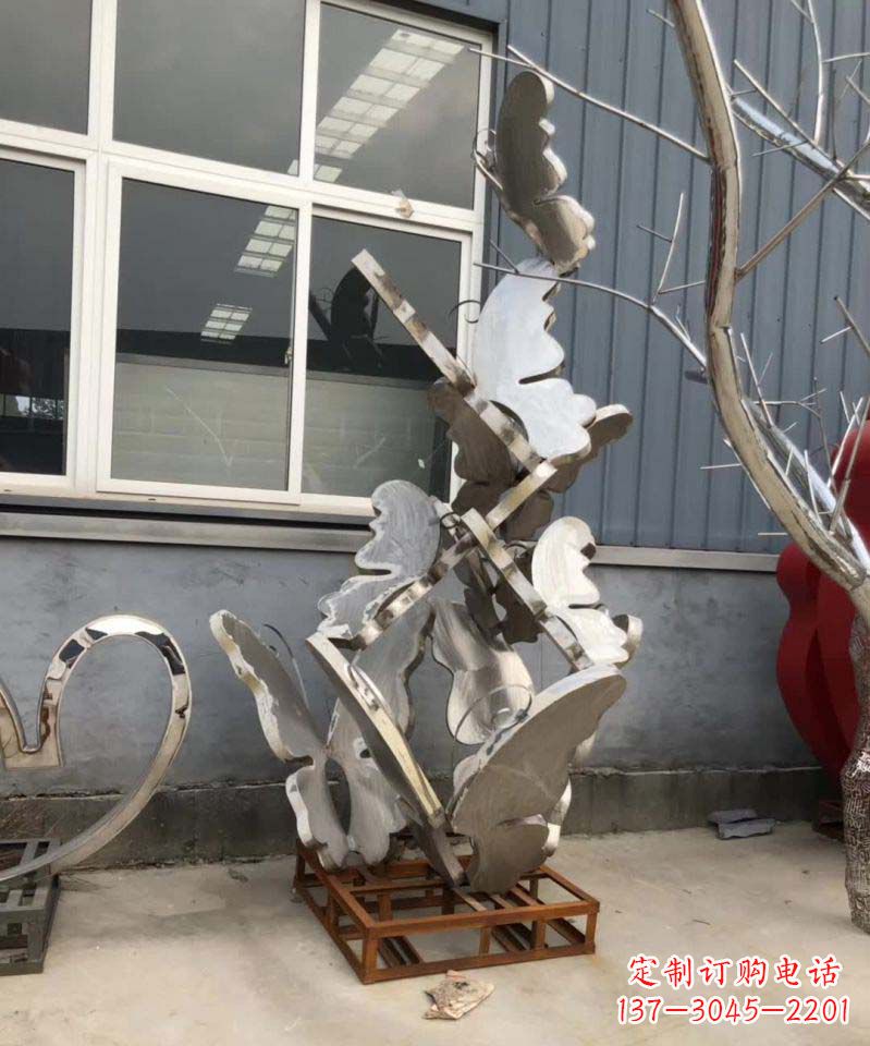 广西蝴蝶之舞不锈钢雕塑精美绝伦