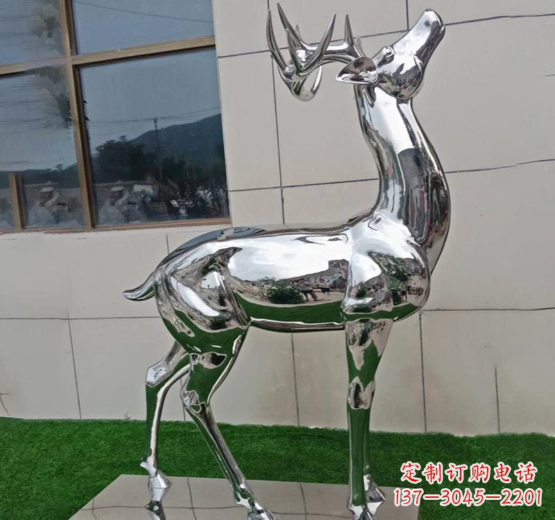 广西不锈钢户外动物鹿雕塑精致大气的艺术品