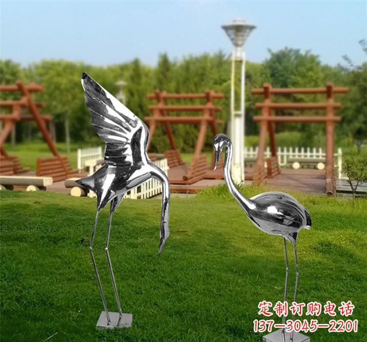 广西不锈钢仙鹤雕塑艺术精美、气质高雅