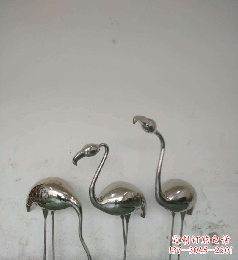 广西不锈钢火烈鸟雕塑把自然之美带入公园