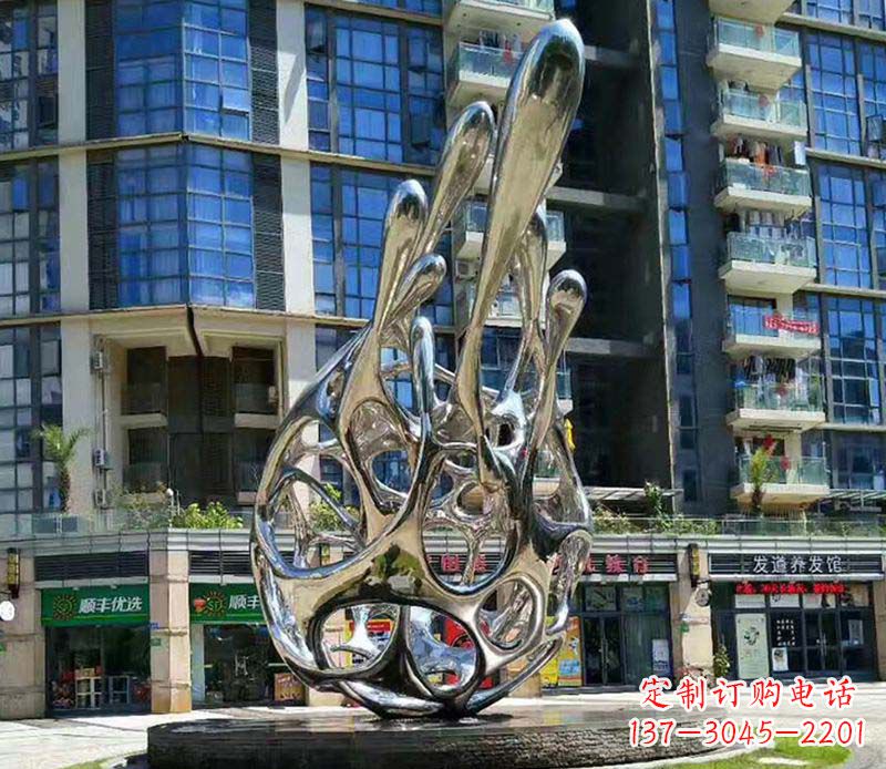 广西不锈钢火龙果雕塑集艺术与自然之美