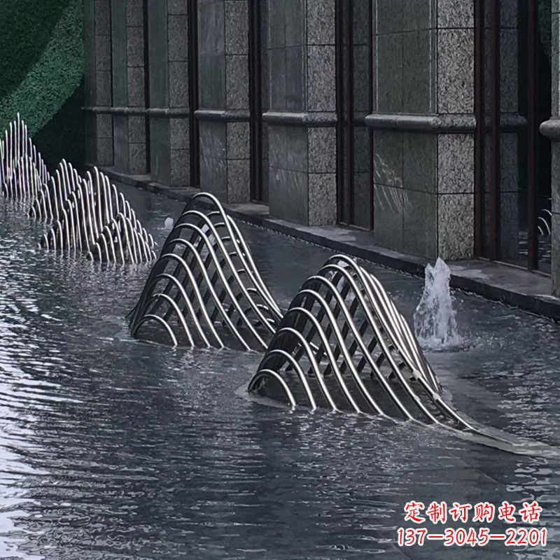 广西不锈钢假山雕塑精美外形,百变造型