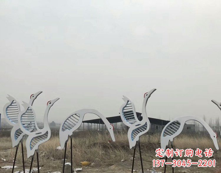 广西精美不锈钢仙鹤雕塑