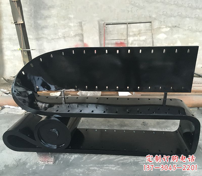 广西精美不锈钢胶卷雕塑