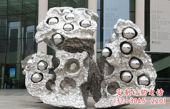 广西不锈钢莲蓬雕塑——传承古老文化的艺术瑰宝