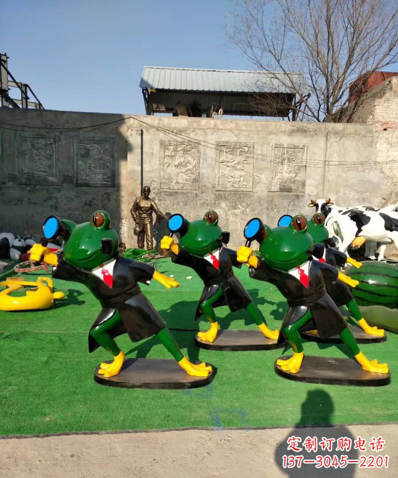广西不锈钢青蛙雕塑精致可爱的艺术品