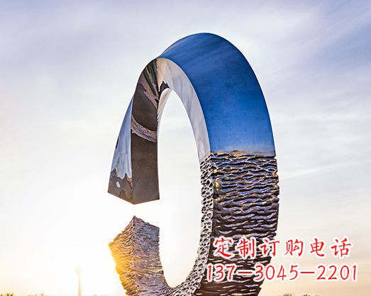 广西不锈钢景观圆环雕塑环绕自然之美