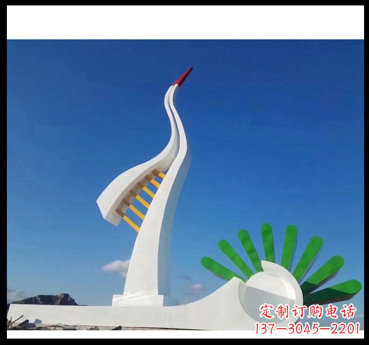 广西不锈钢松树雕塑,美轮美奂