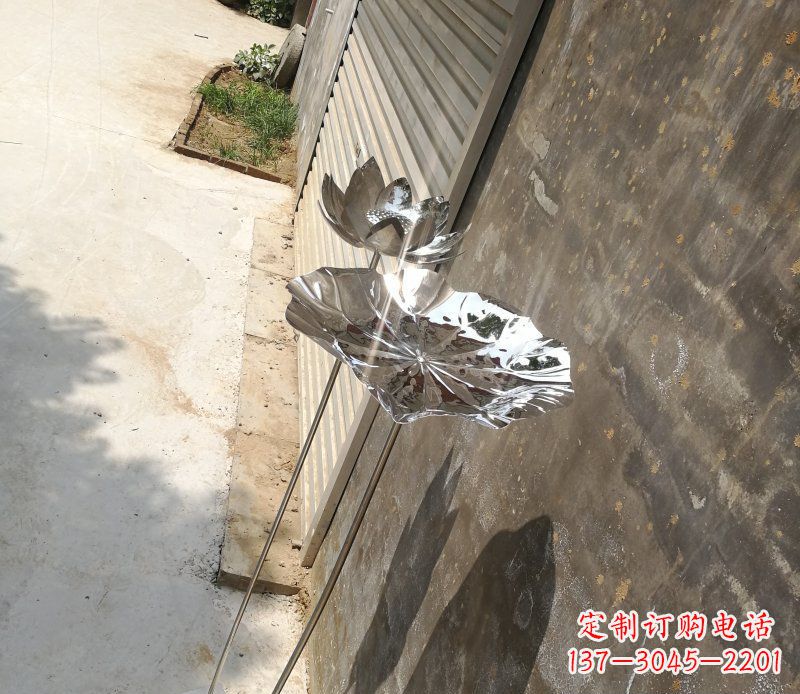 广西不锈钢荷叶雕塑精美的艺术瑰宝