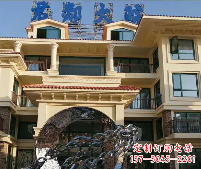 广西不锈钢鲤鱼跃龙门雕塑——传承中国传统文化