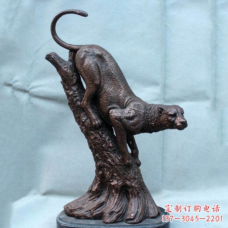 广西不锈钢猎豹雕塑经典之美