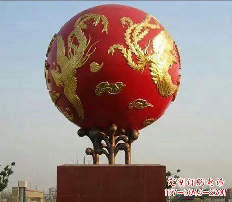广西不锈钢龙凤呈祥雕塑传统艺术的精美体现