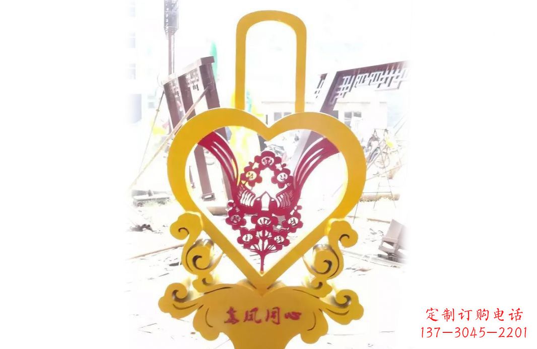 广西不锈钢龙凤同心景观雕塑彰显中国传统文化