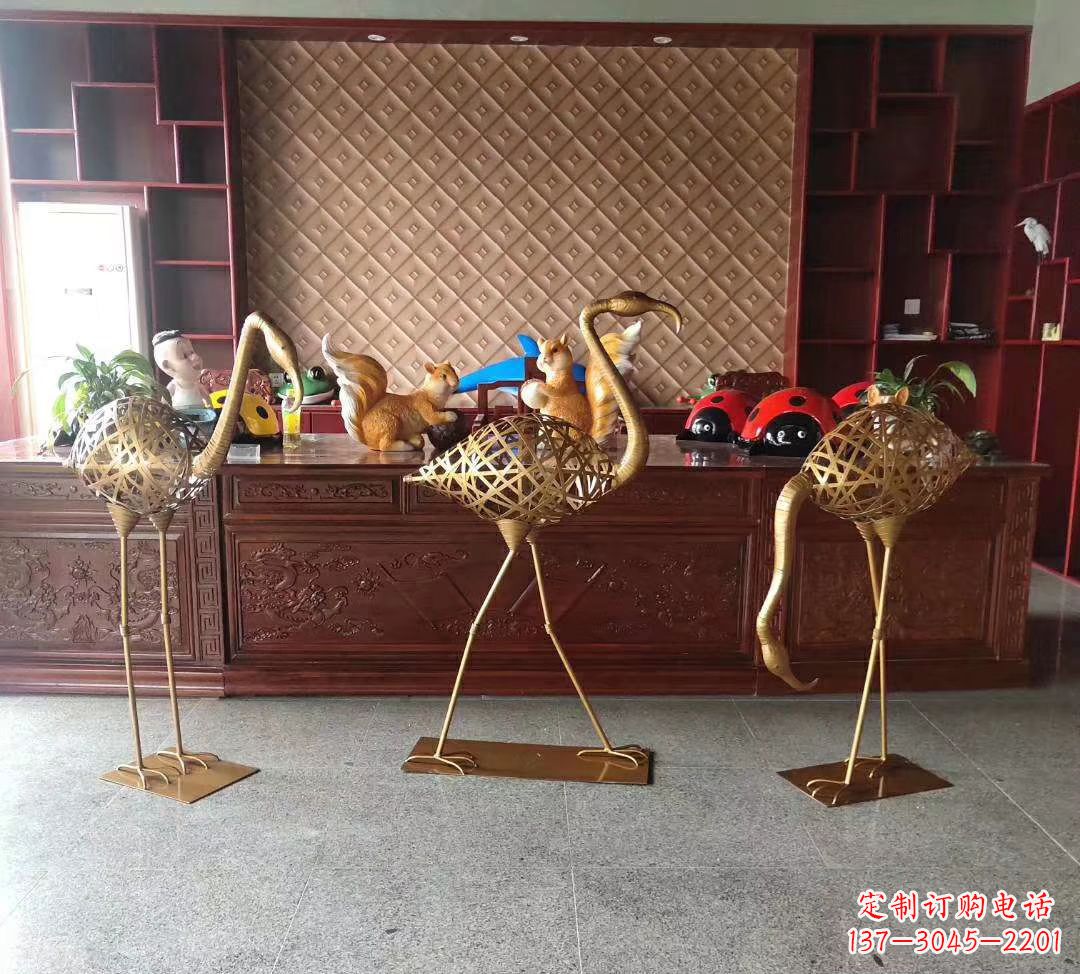 广西不锈钢火烈鸟雕塑——熠熠生辉