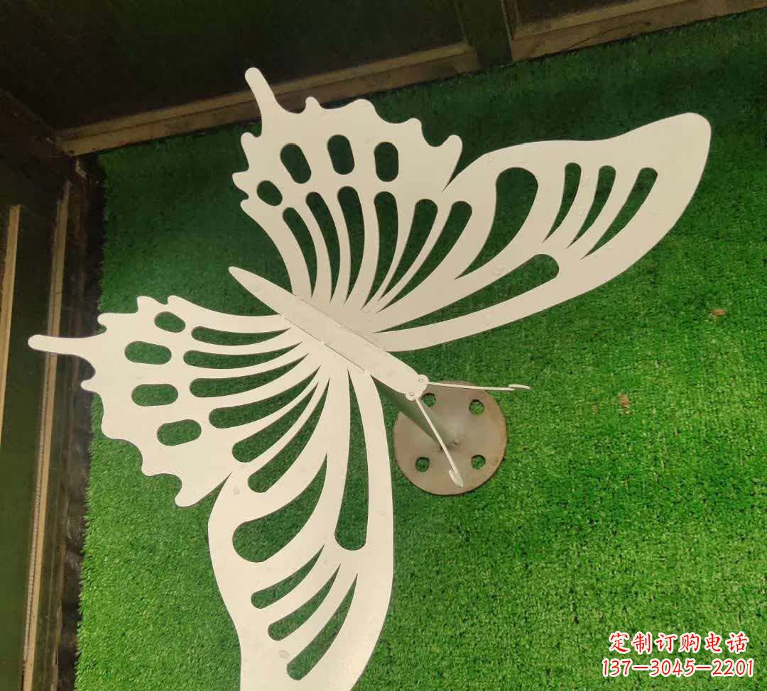 广西不锈钢镂空蝴蝶雕塑灵动翩跹