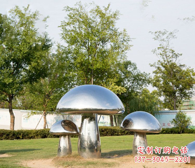 广西不锈钢蘑菇雕塑精致而美观