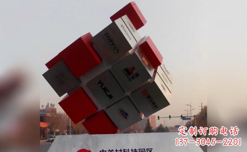 广西不锈钢魔方雕塑艺术精灵的精彩表现