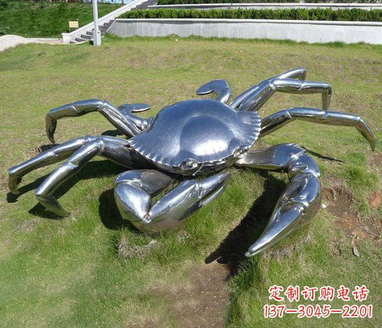 广西不锈钢螃蟹雕塑——给景观增添灵动之美
