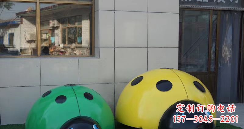 广西不锈钢瓢虫雕塑精致而富有艺术感