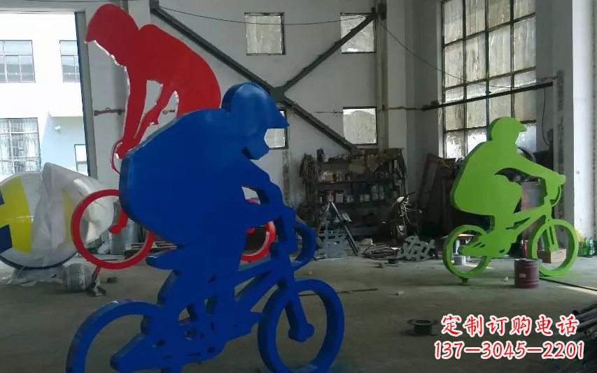 广西不锈钢骑自行车的运动雕塑