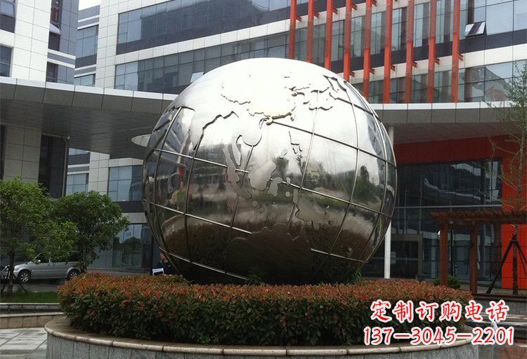 广西不锈钢地球雕塑传递环保意识