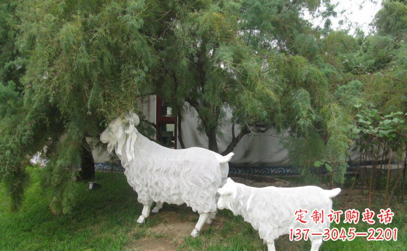 广西不锈钢山羊雕塑静谧中的动态美