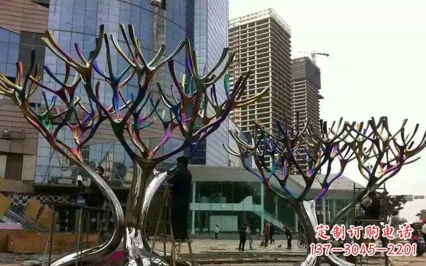 广西不锈钢树枝景观雕塑