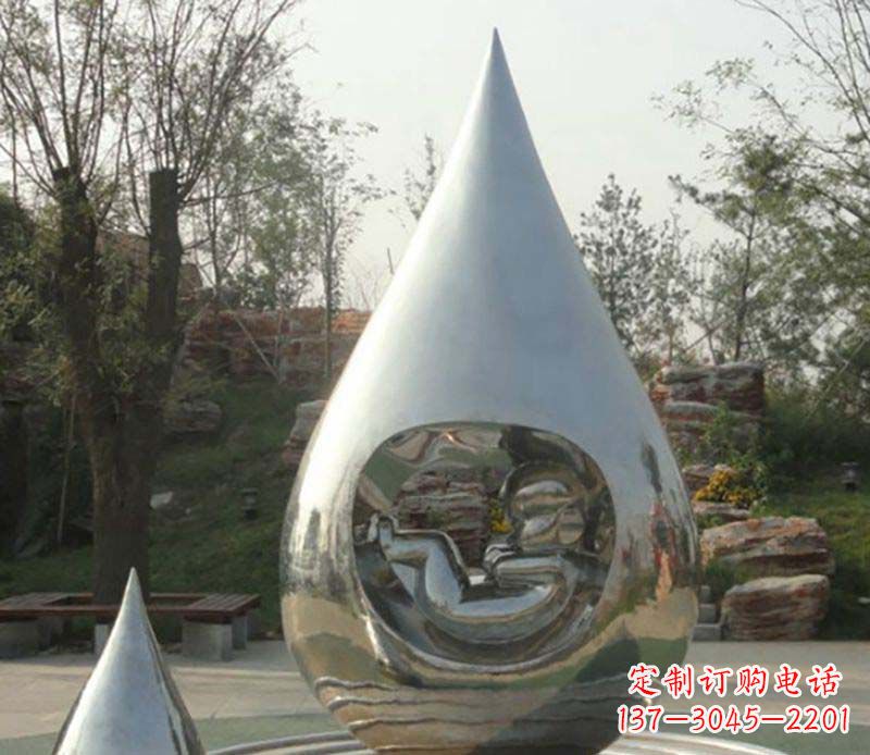 广西不锈钢水滴雕塑精致简约的艺术之美