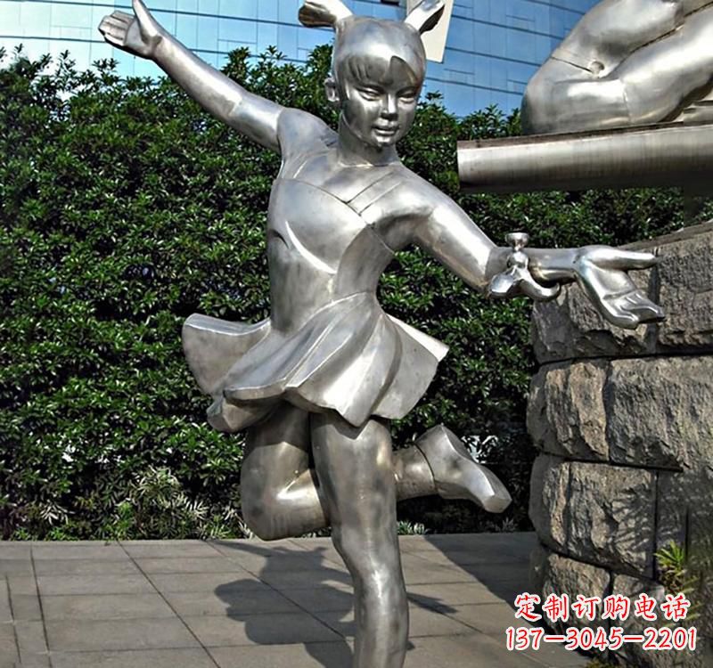 广西儿童雕塑不锈钢跳舞人物