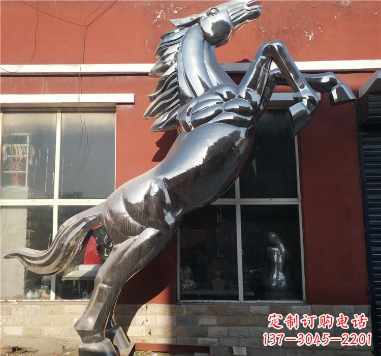 广西不锈钢跳跃马雕塑